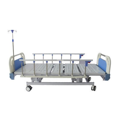 3 Function Heavy Duty Manual Hospital Beds 80 Deg For Patient Nursing