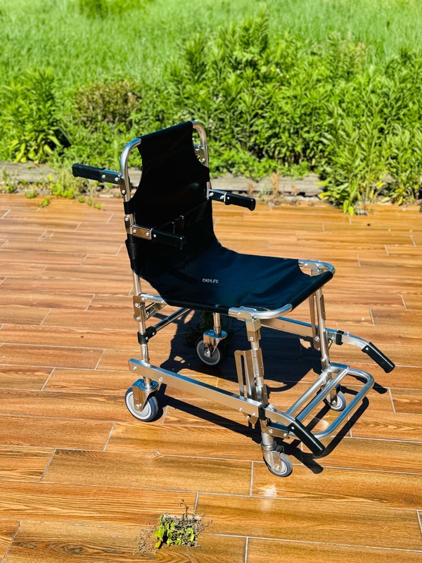 Foldable Thickened Aluminium Alloy Stair Stretcher With PVC Fabric 4 Wheels And 6 Handles